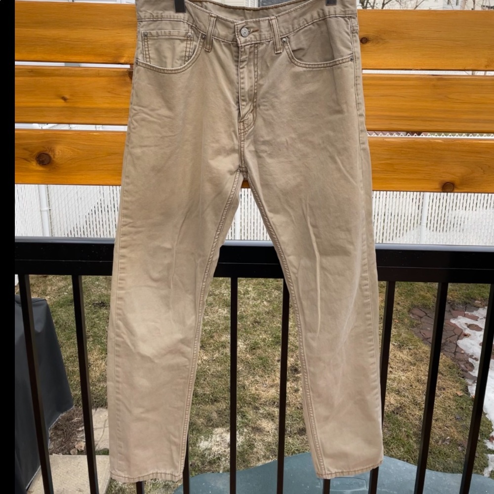 Levis pants
